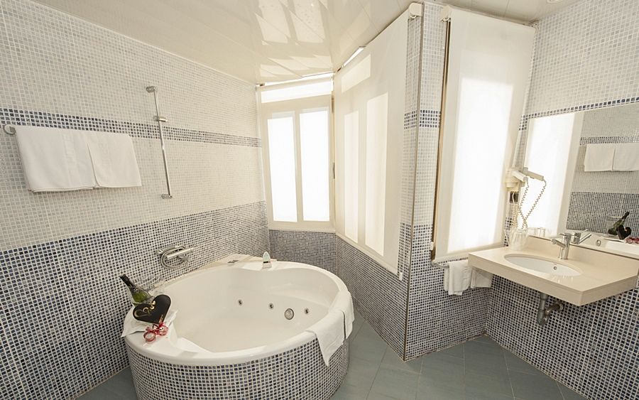 Hotel El Bruc Eksteriør bilde